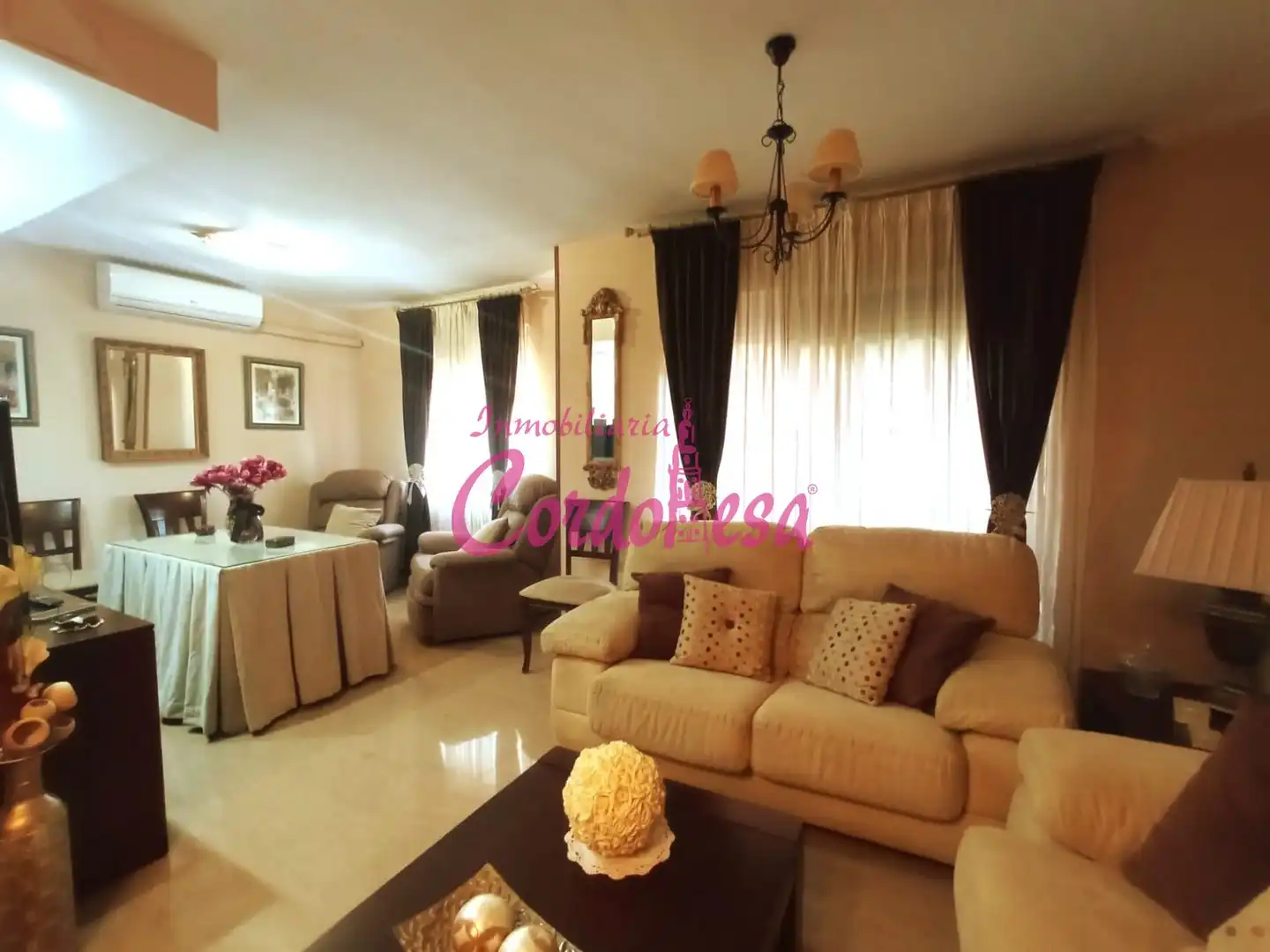 Living room of Flat for sale in Córdoba  with Air Conditioner and Terrace