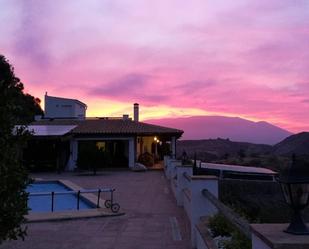 Vista exterior de Finca rústica en venda en Los Guajares amb Aire condicionat, Terrassa i Piscina