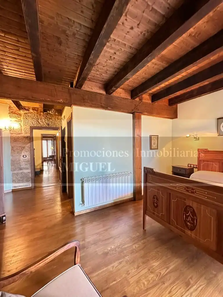 Finca rústica en venda en Verín amb Calefacció, Traster i Moblat