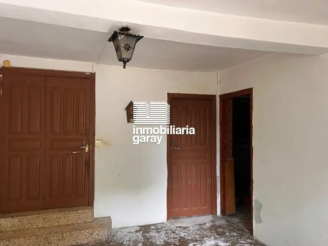 Casa adosada en venta en Oña con Calefacción