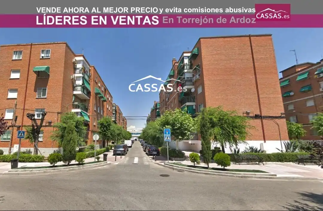 Vista exterior de Pis en venda en Torrejón de Ardoz amb Calefacció i Terrassa