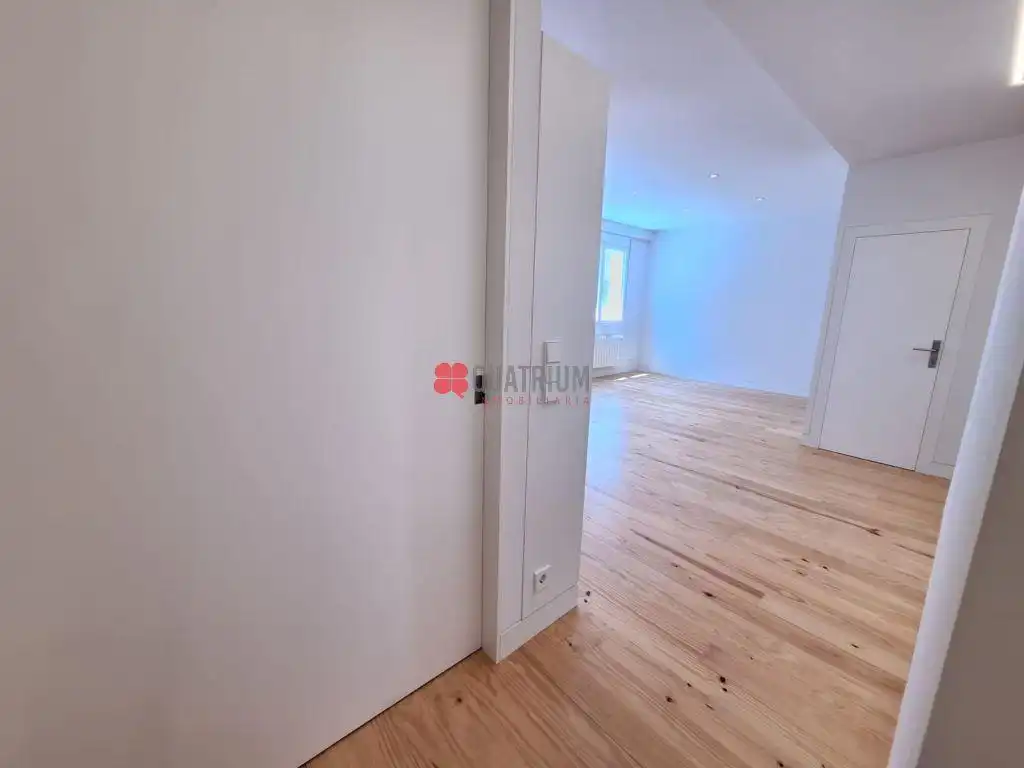 Habitación de Piso de alquiler en Santiago de Compostela  con Calefacción