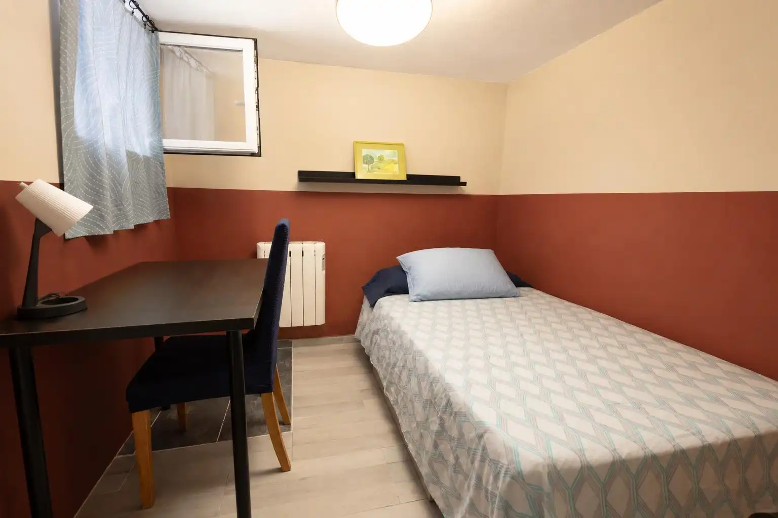 Habitación de Piso en venta en Madrid con Calefacción