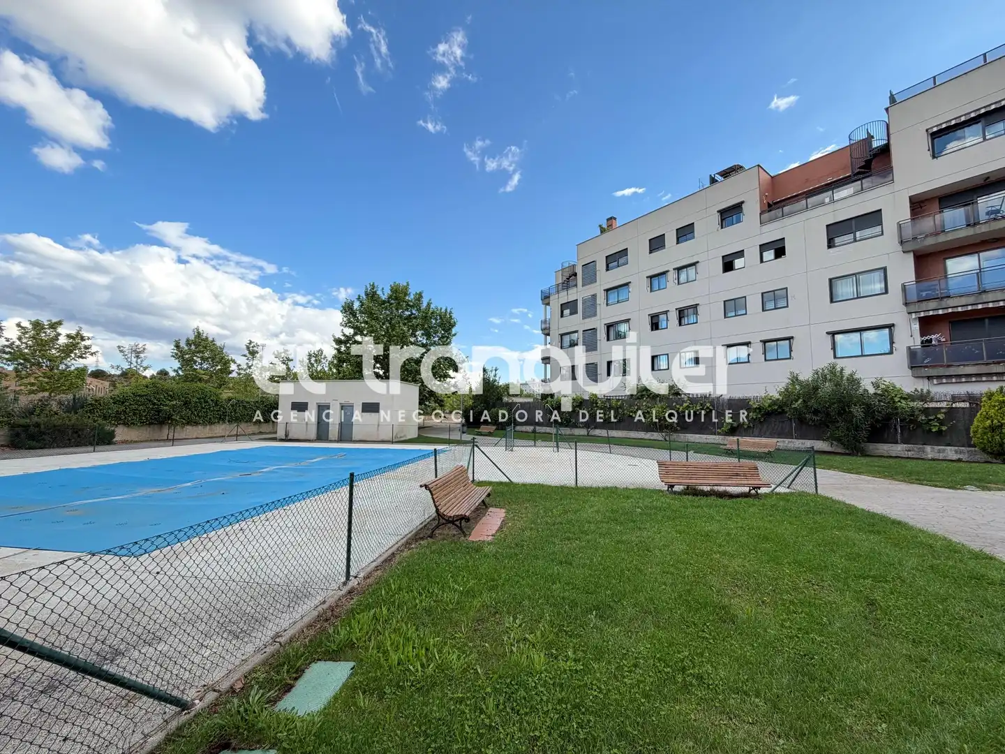 Parkplatz von Wohnung zur Miete in Arganda del Rey mit Klimaanlage, Terrasse und Schwimmbad