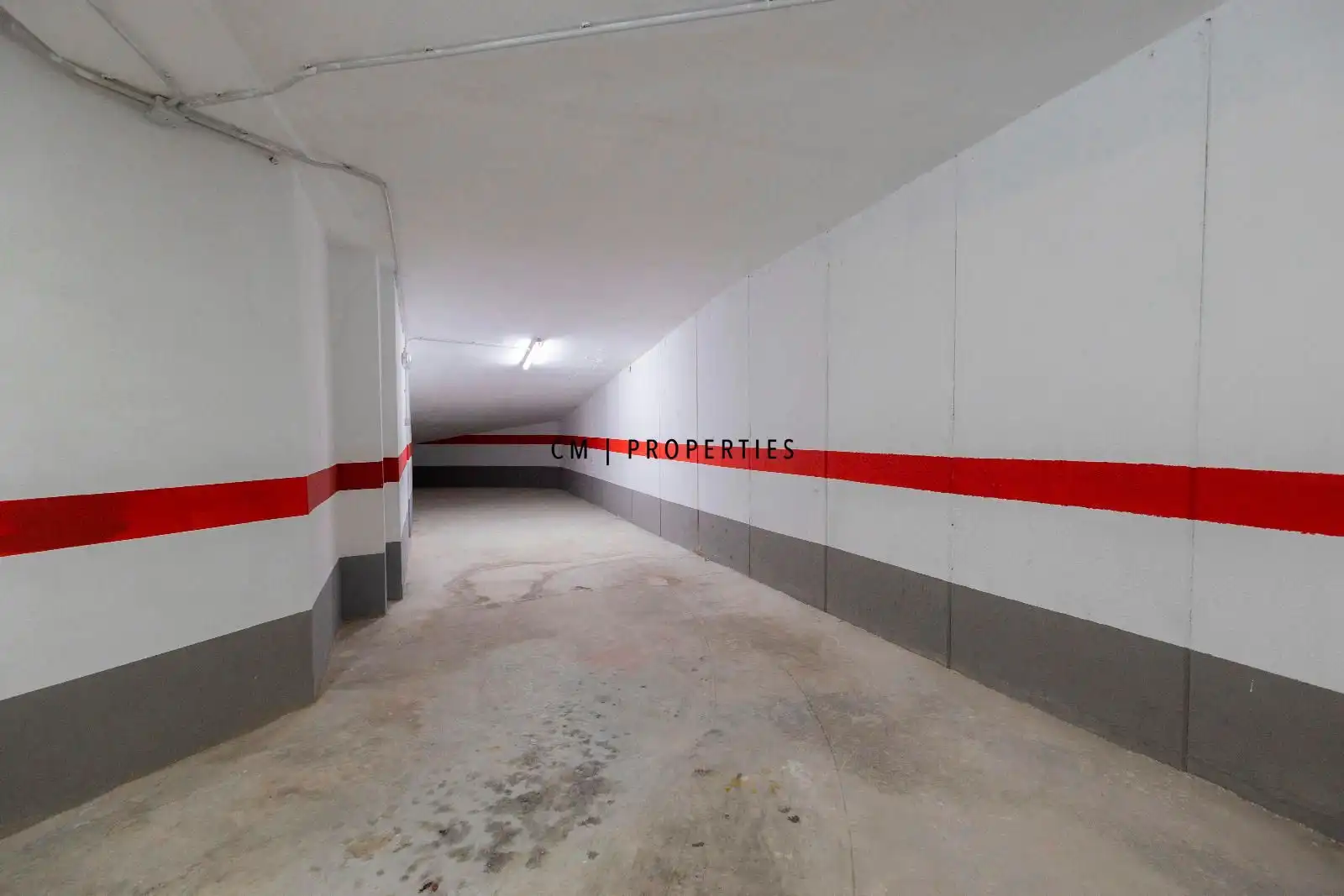 Aparcament de Àtic de lloguer en Toràs amb Terrassa, Piscina i Moblat