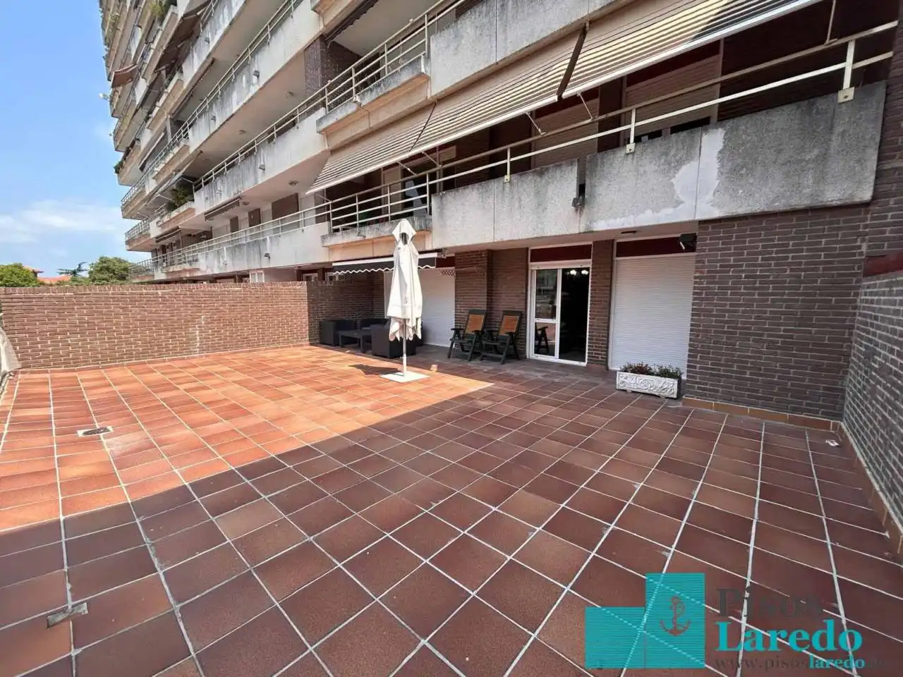 Terrace of Flat for rent in Laredo  with Heating, Terrace and Furnished