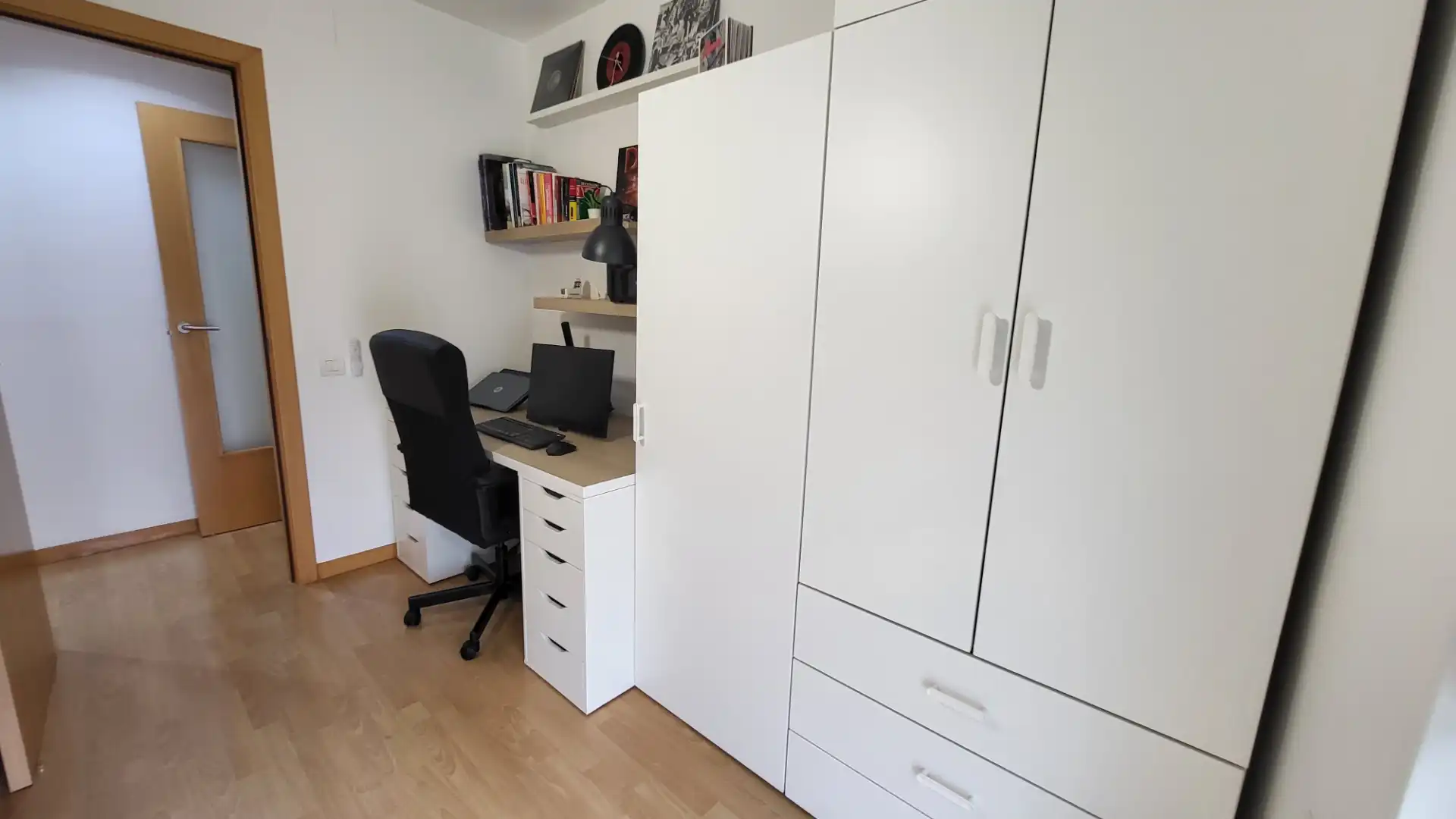 Habitación de Piso en venta en Cerdanyola del Vallès con Aire acondicionado, Calefacción y Parquet