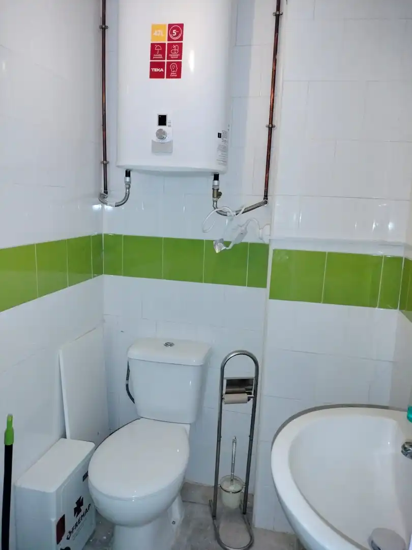 Bany de Casa o xalet en venda en Dos Hermanas amb Aire condicionat, Calefacció i Terrassa