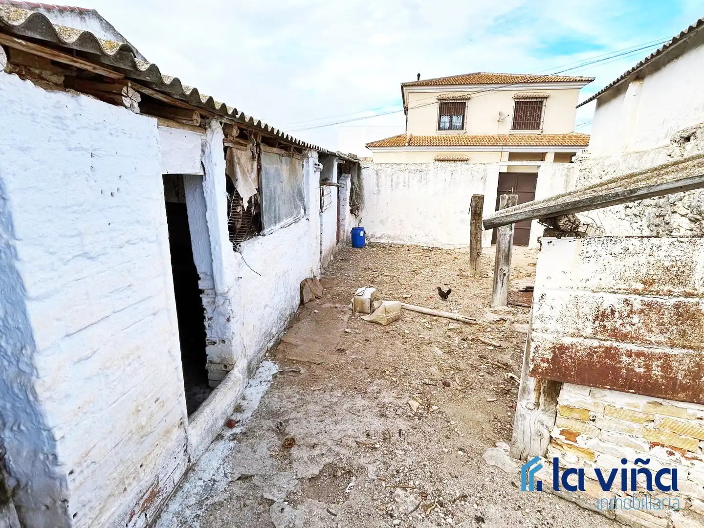 Houses for sale in Humilladero