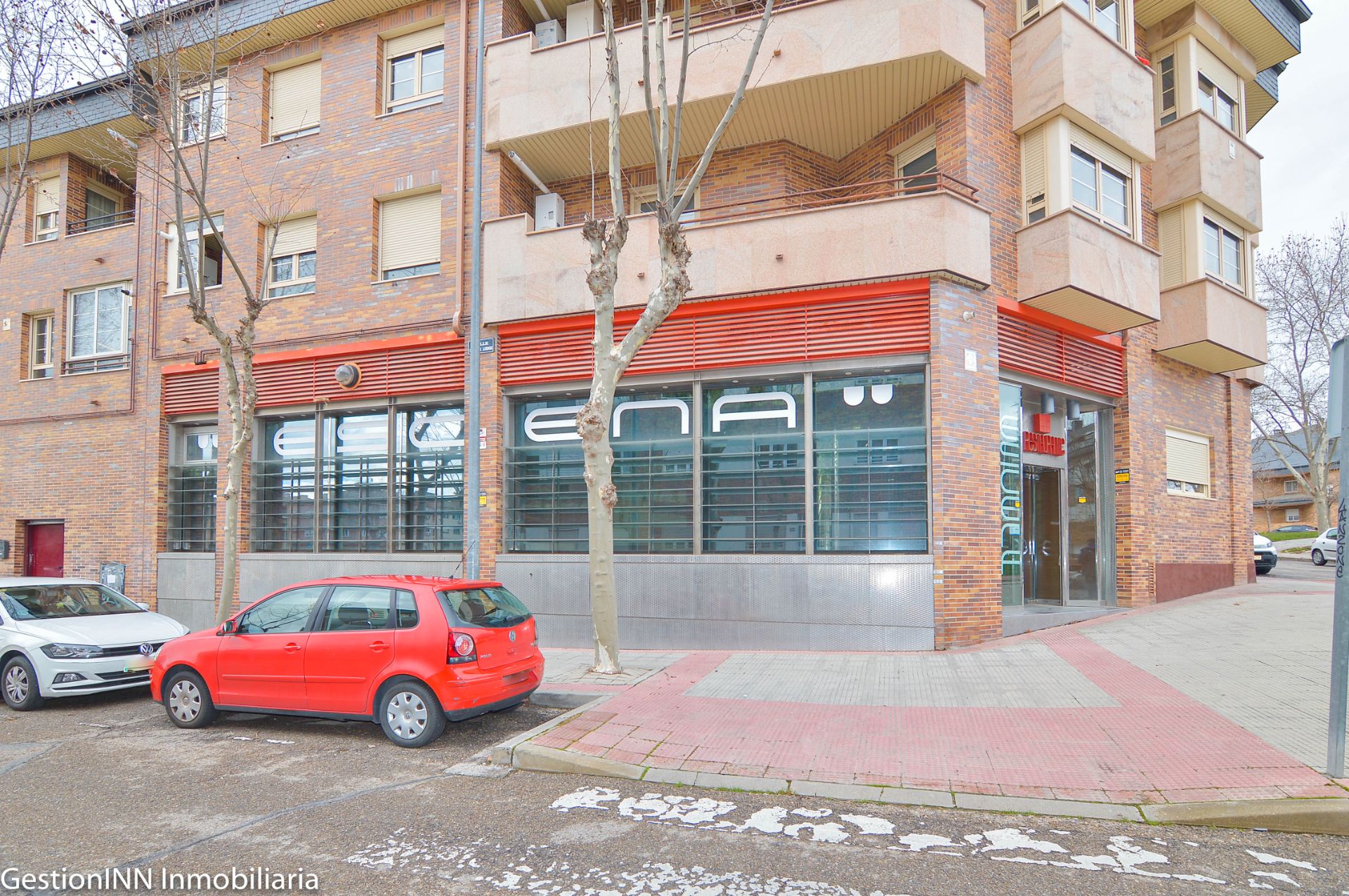 Local de lloguer en Villanueva del Pardillo amb Aire condicionat, Calefacció i Moblat
