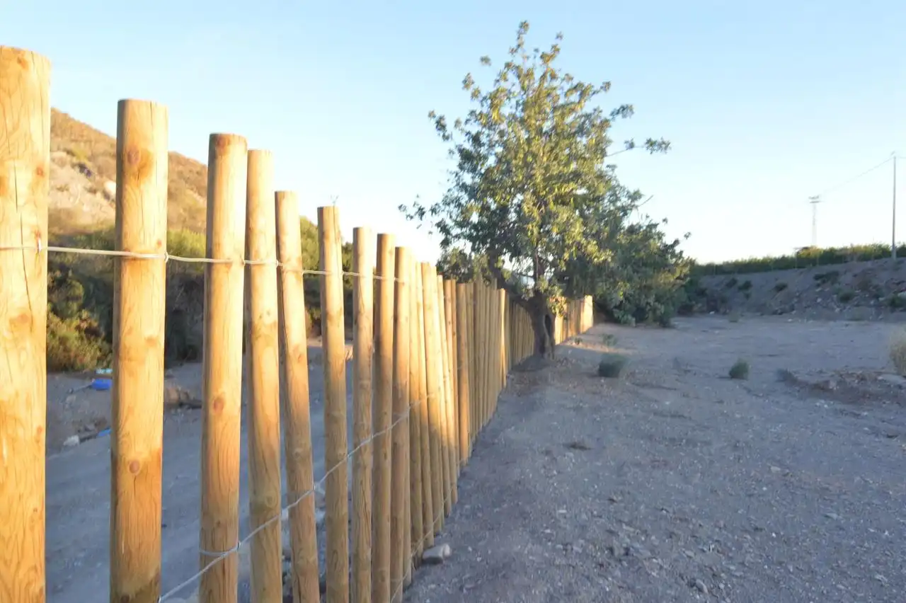 Vista exterior de Casa o xalet en venda en Águilas amb Traster