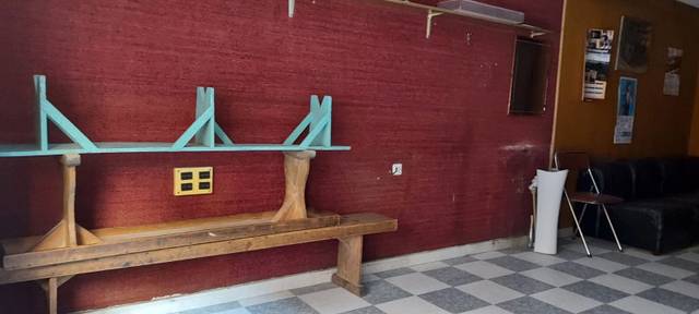 Local comercial en Venta en Crevillent