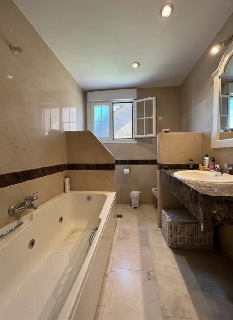 Baño de Casa o chalet en venta en Torrelodones con Aire acondicionado, Calefacción y Jardín privado