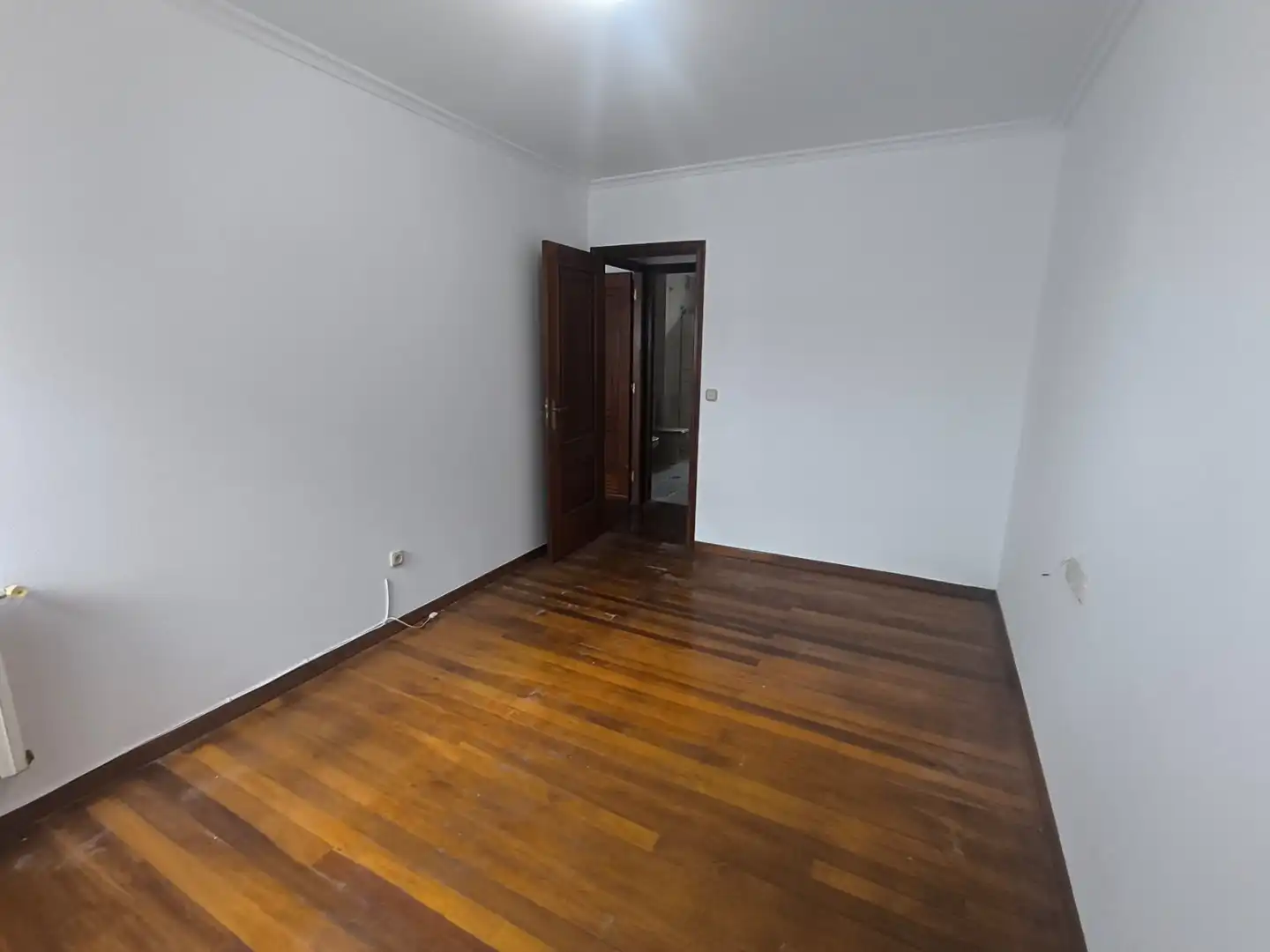 Habitación de Piso en venta en Pontevedra Capital  con Calefacción, Parquet y Trastero