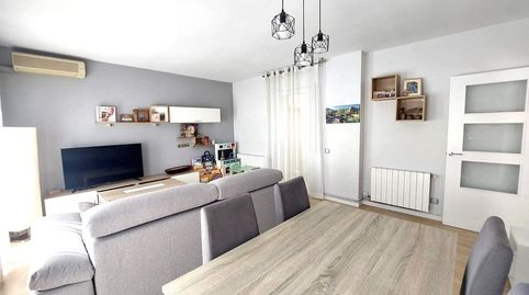 Foto 2 de Piso en venta en Olesa de Montserrat, Barcelona