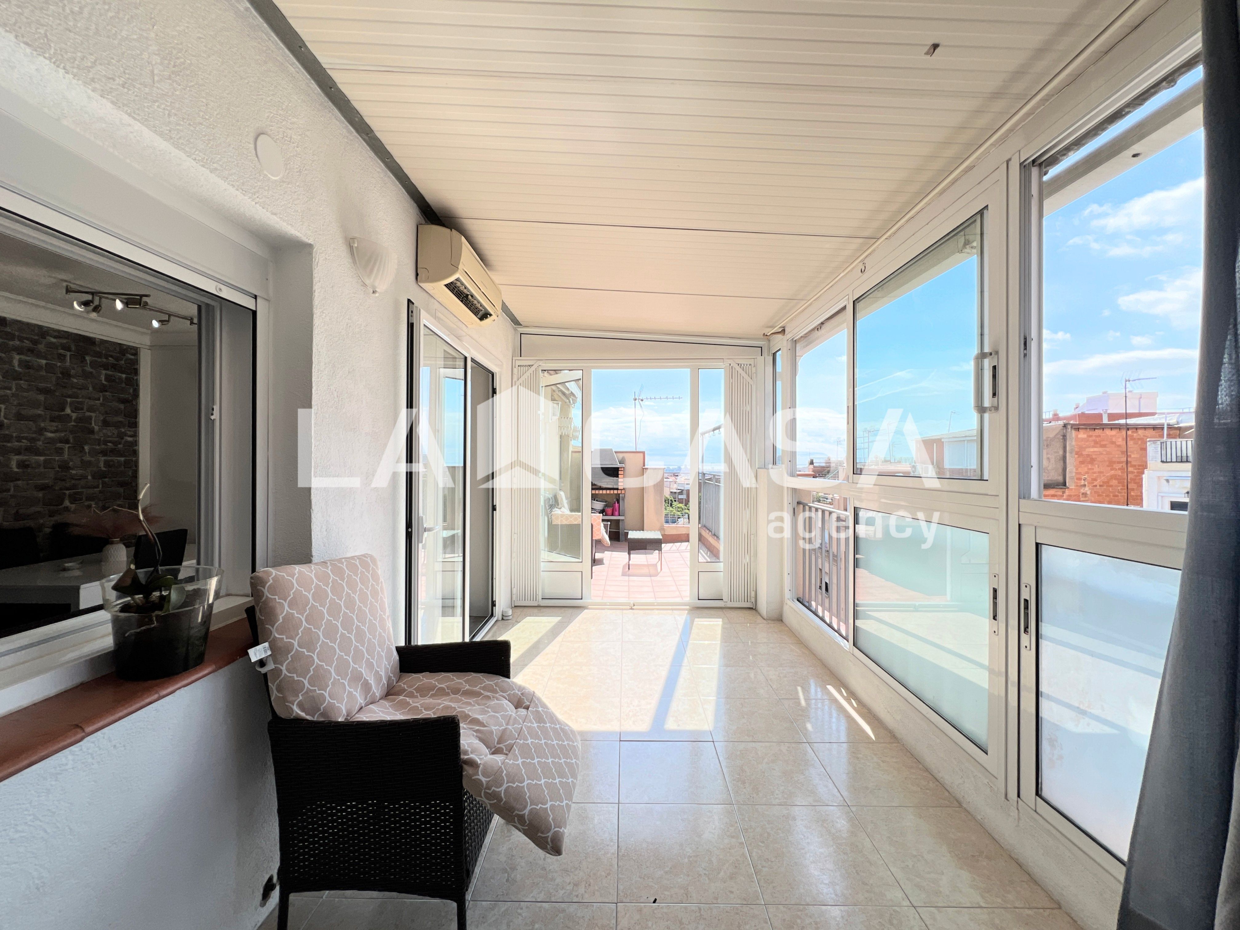 Balcony of Attic for sale in  Barcelona Capital  with Heating and Terrace