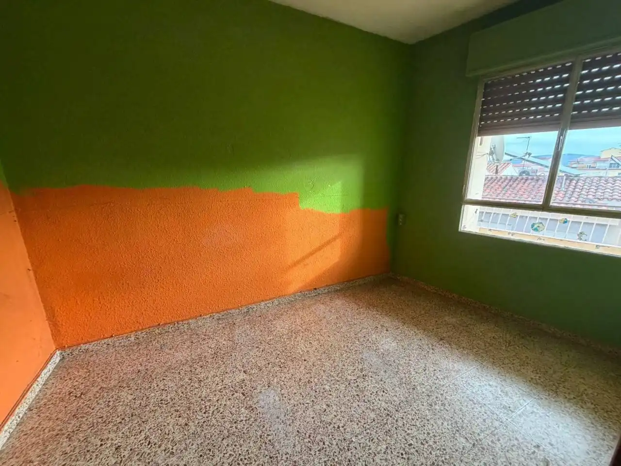 Habitación de Piso en venta en Ayora con Balcón