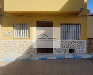 Exterior view of House or chalet for sale in Castillejo de Iniesta