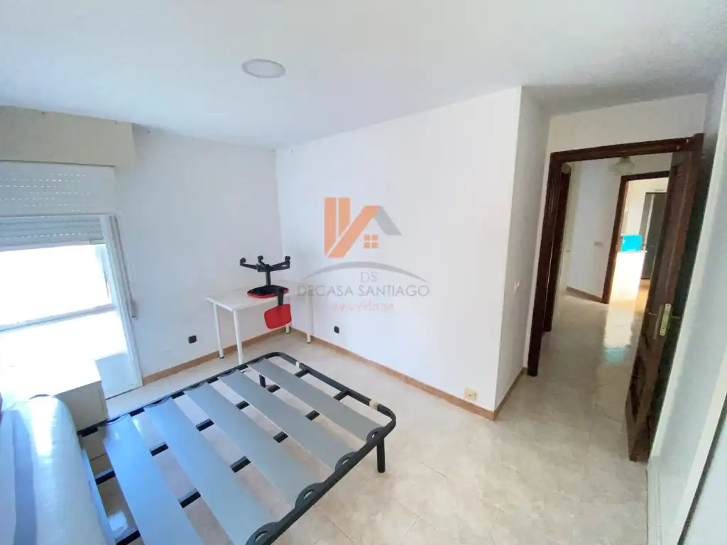 Flat for rent in Santiago de Compostela   with Furnished