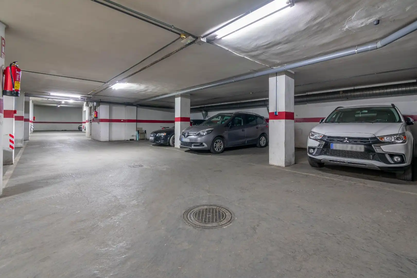 Parking of Flat for sale in Almería  with Terrace and Furnished