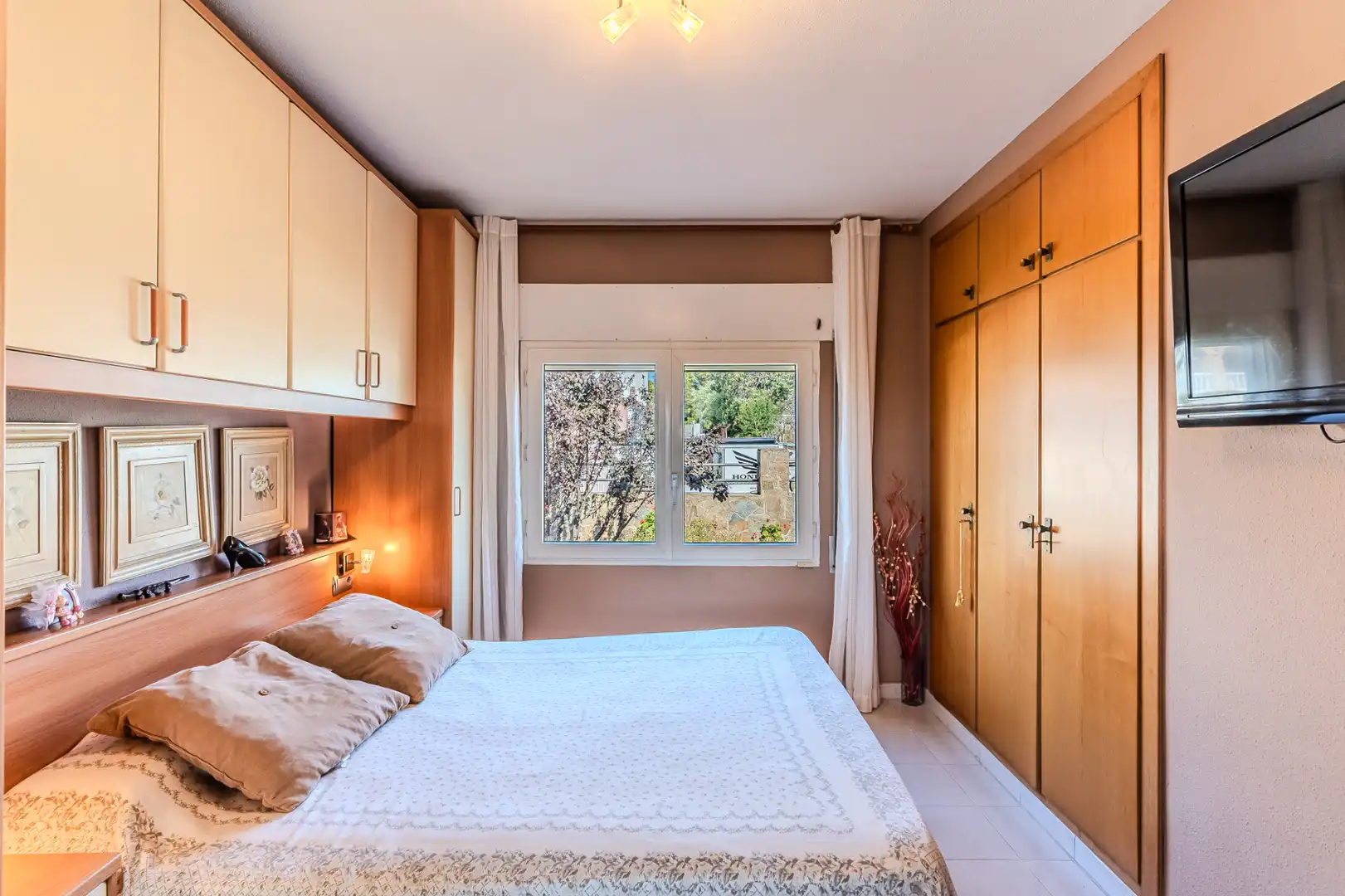 Dormitori de Casa o xalet en venda en L'Ampolla amb Aire condicionat, Calefacció i Jardí privat