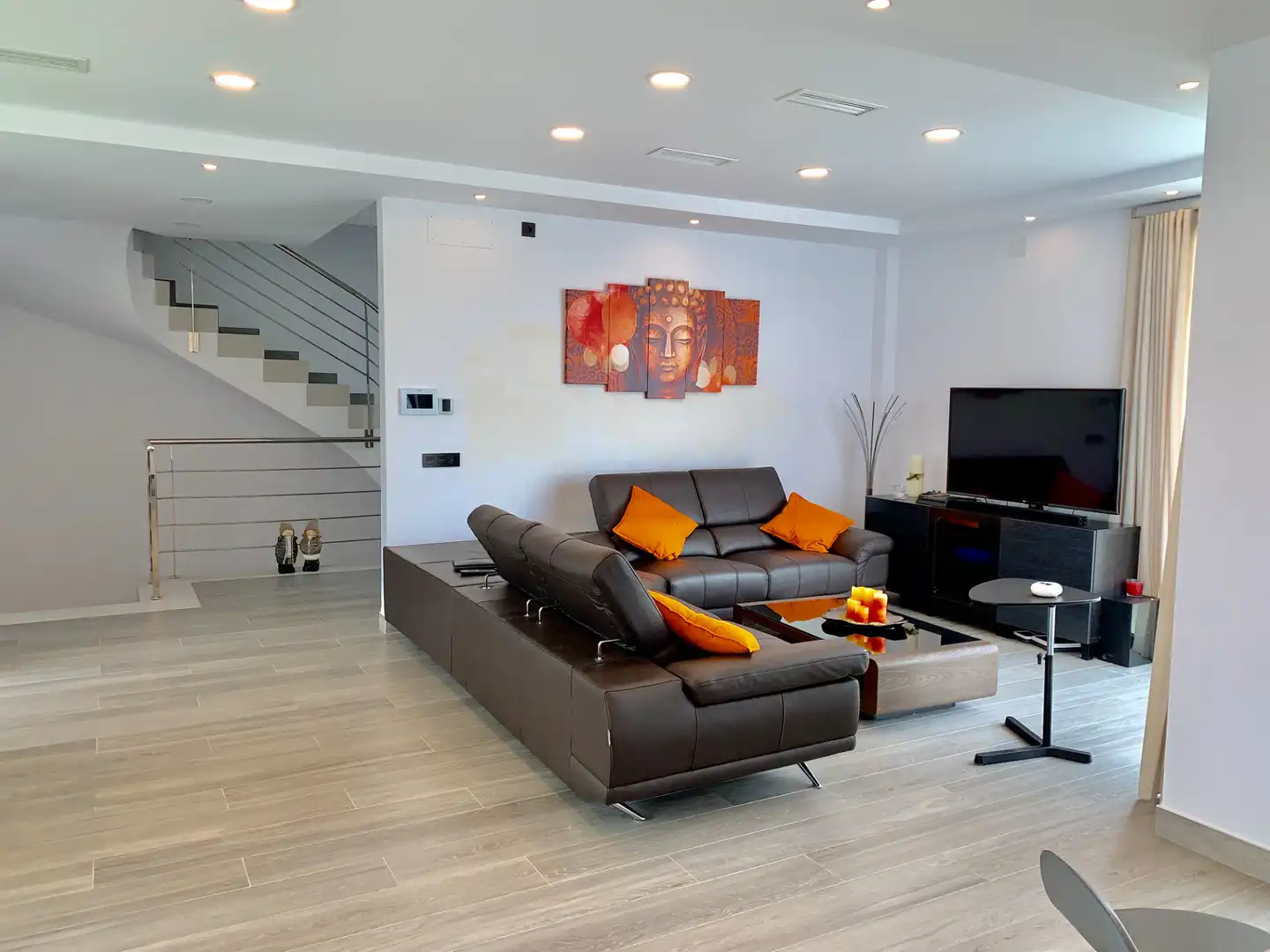 Living room of Houses for rent in Nerja  with Air Conditioner, Private garden and Terrace