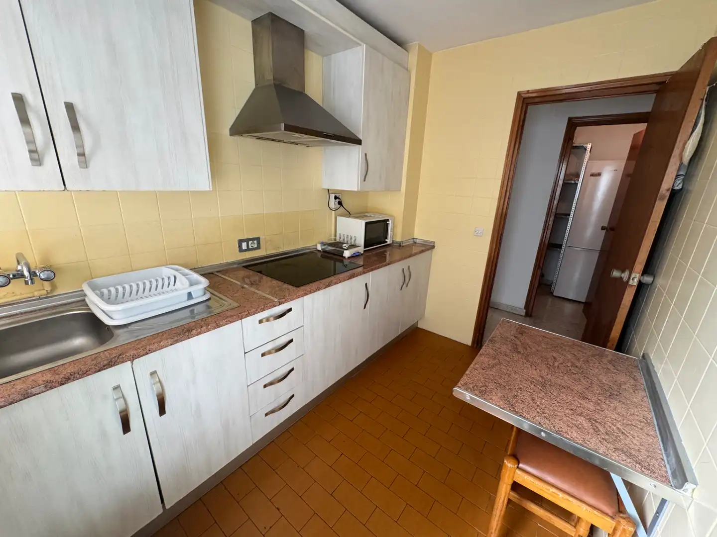 Cocina de Piso de alquiler en Jaén con Aire acondicionado, Terraza y Amueblado