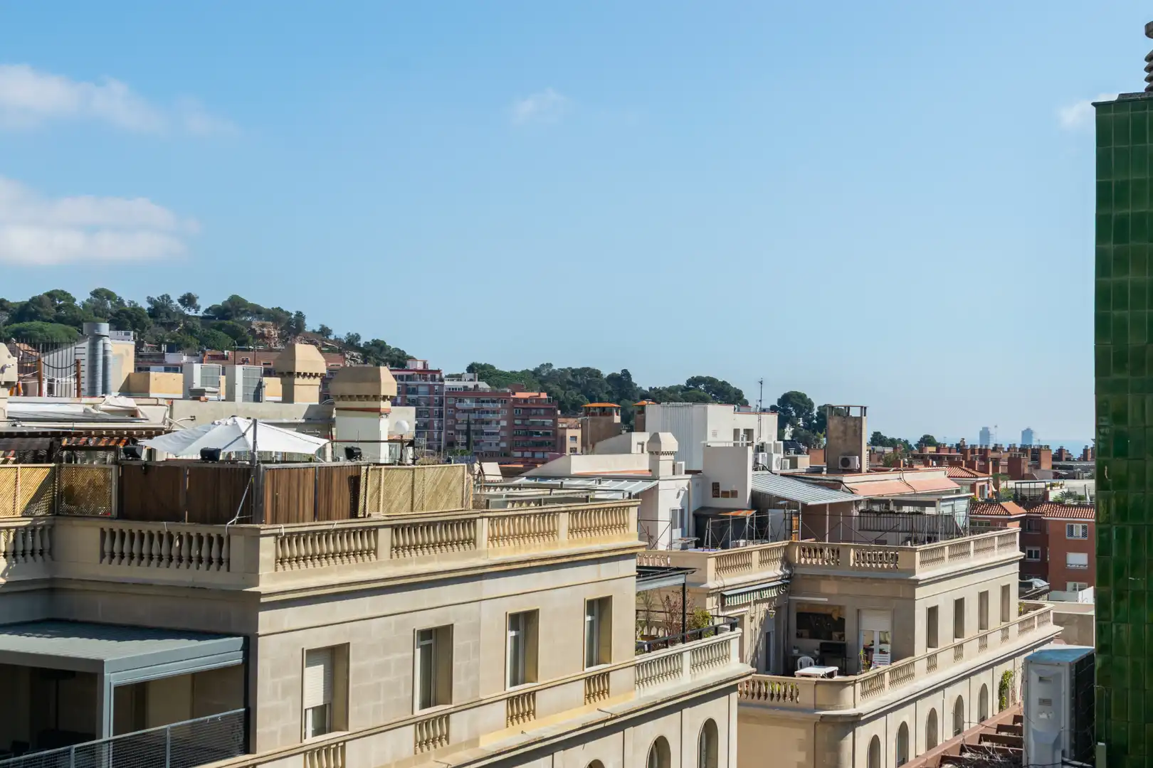 Vista exterior de Ático en venta en Barcelona con Aire acondicionado, Calefacción y Parquet