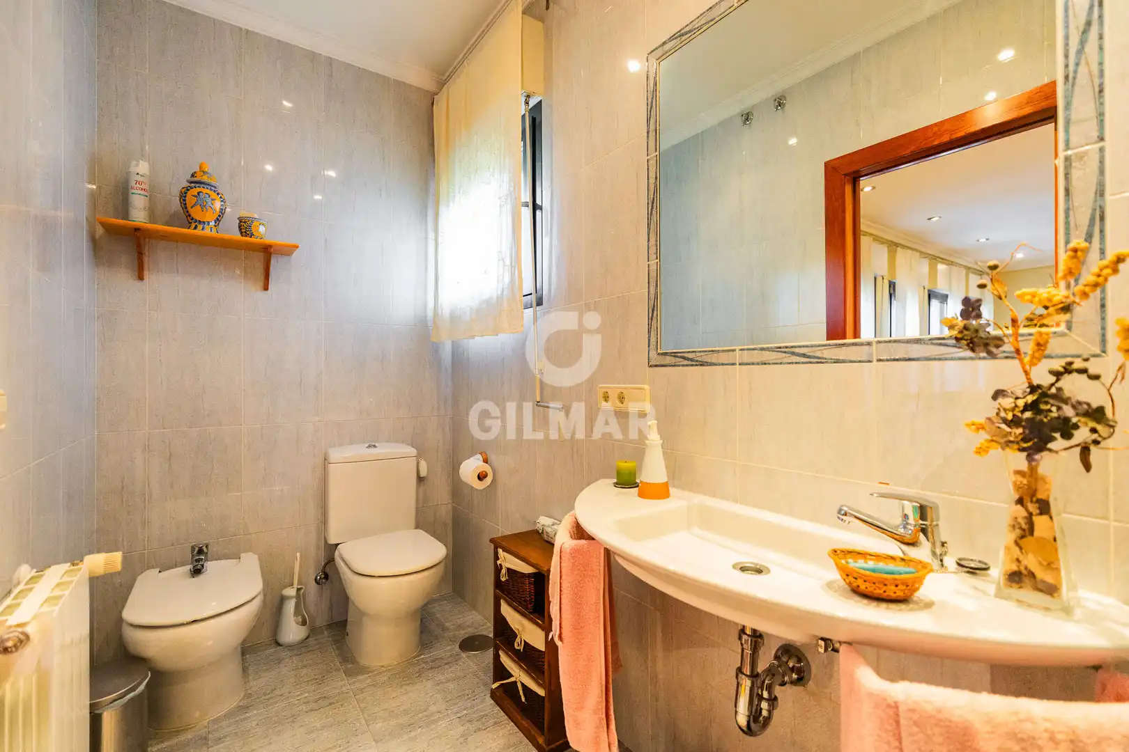 Bathroom of Houses for sale in Hoyo de Manzanares  with Heating, Private garden and Swimming Pool