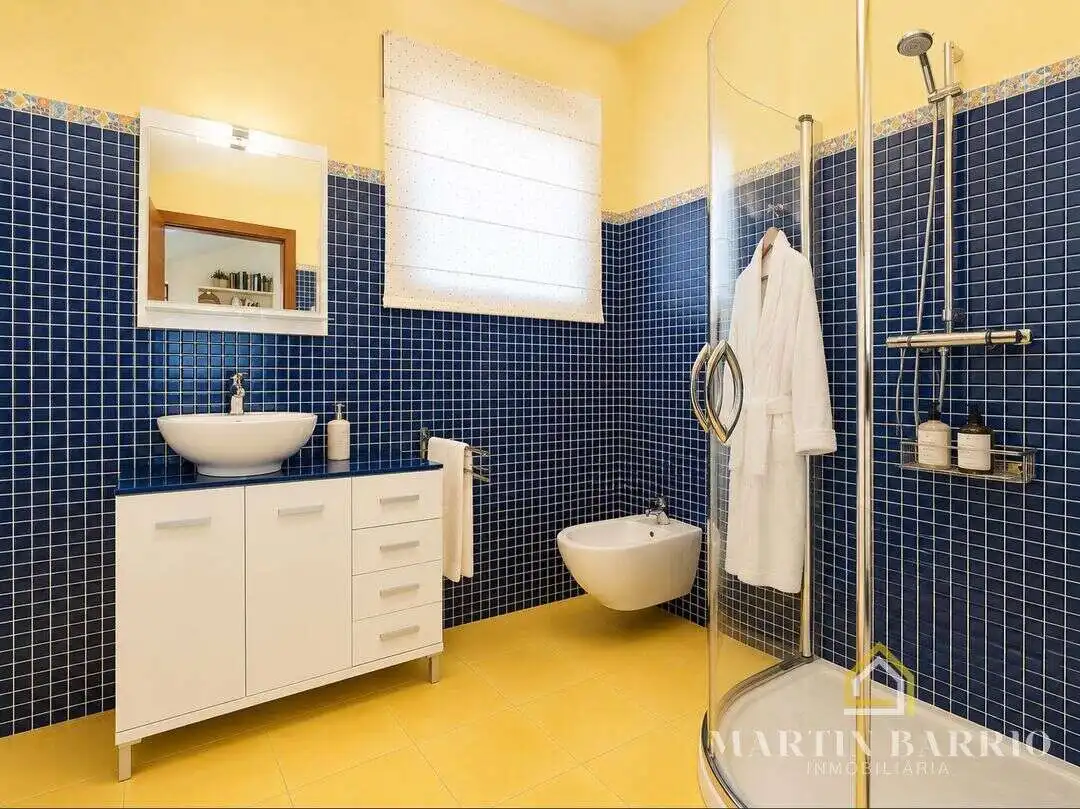 Baño de Casa o chalet en venta en Muskiz con Aire acondicionado, Calefacción y Jardín privado