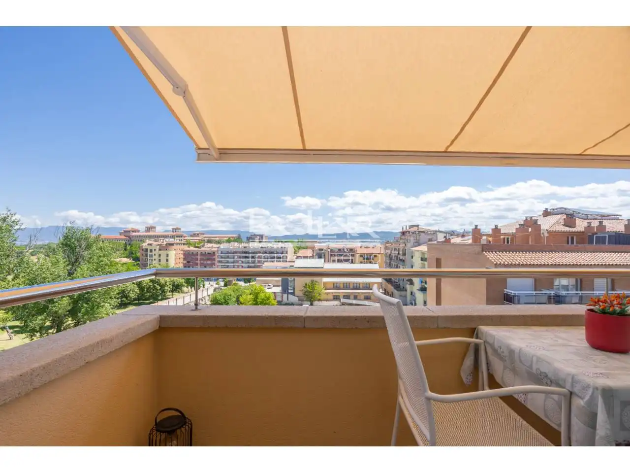 Terrasse von Dachboden zum Verkauf in Vic mit Klimaanlage, Heizung und Parkett