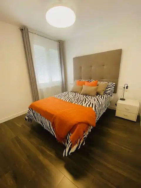 Habitación de Piso de alquiler en Albacete con Aire acondicionado, Calefacción y Amueblado