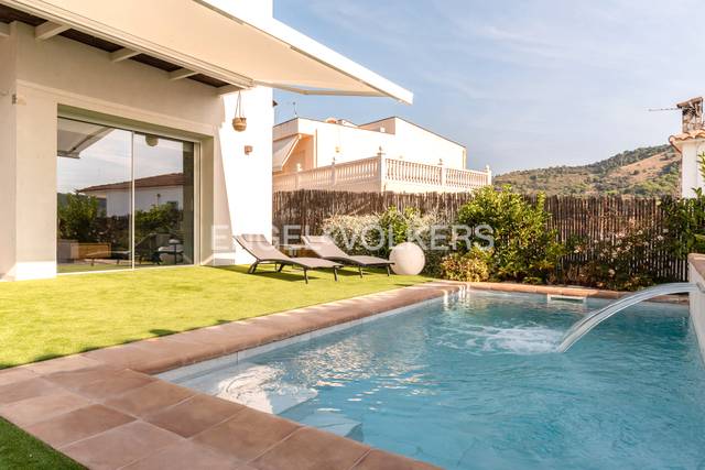 Casa-chalet en Venta en Pinemar