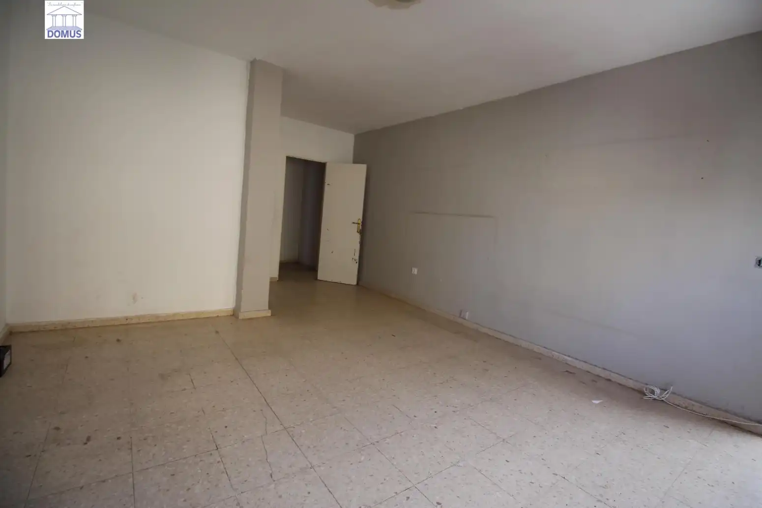 Wohnung zum Verkauf in Montijo mit Parkett, Terrasse und Balkon