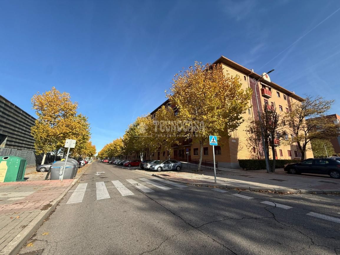 Vista exterior de Pis en venda en Aranjuez