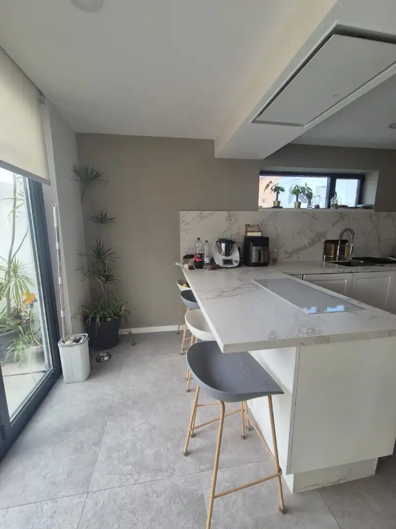 Cuina de Casa o xalet en venda en Bormujos amb Jardí privat i Terrassa