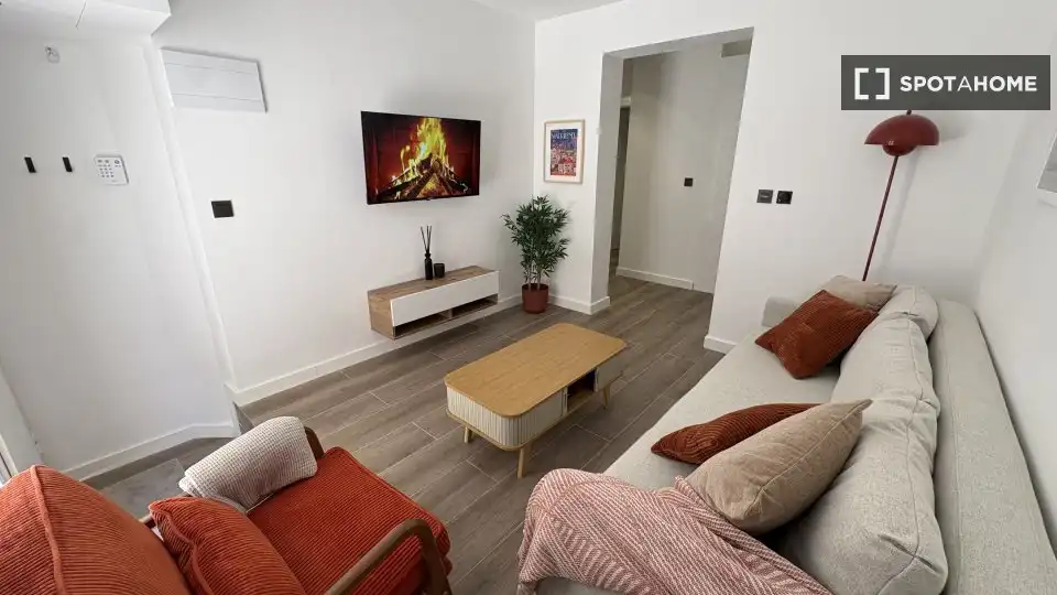 Sala d'estar de Pis de lloguer en Madrid amb Aire condicionat, Calefacció i Moblat