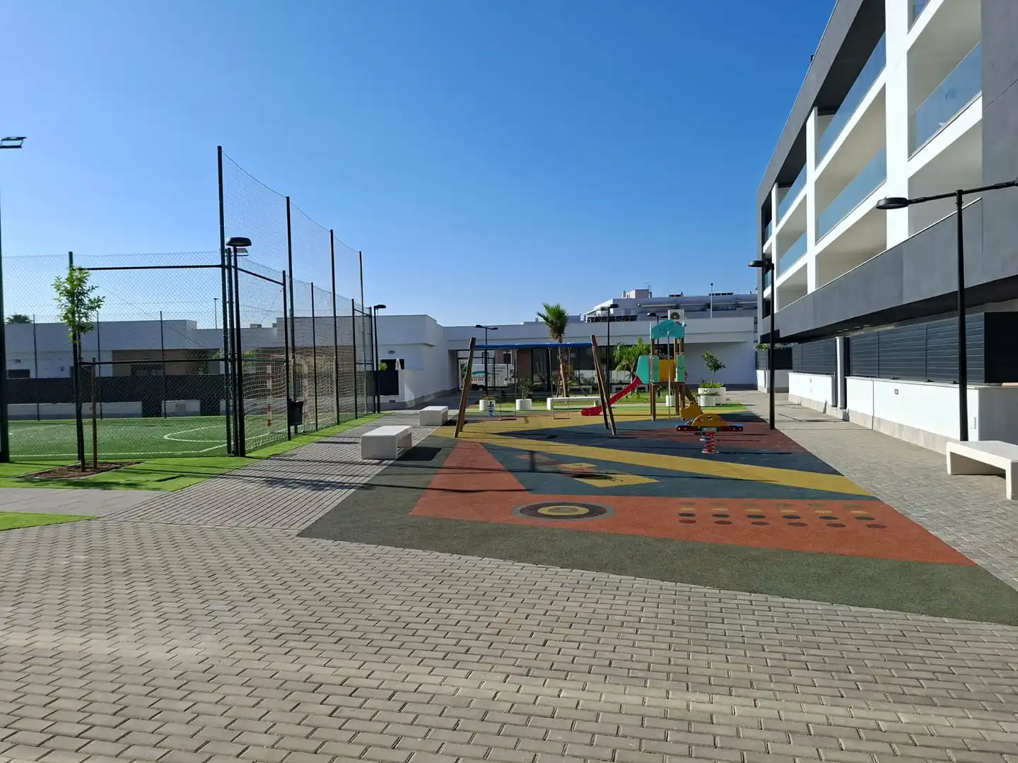 Terrasse von Wohnung zur Miete in La Rinconada mit Klimaanlage, Heizung und Terrasse