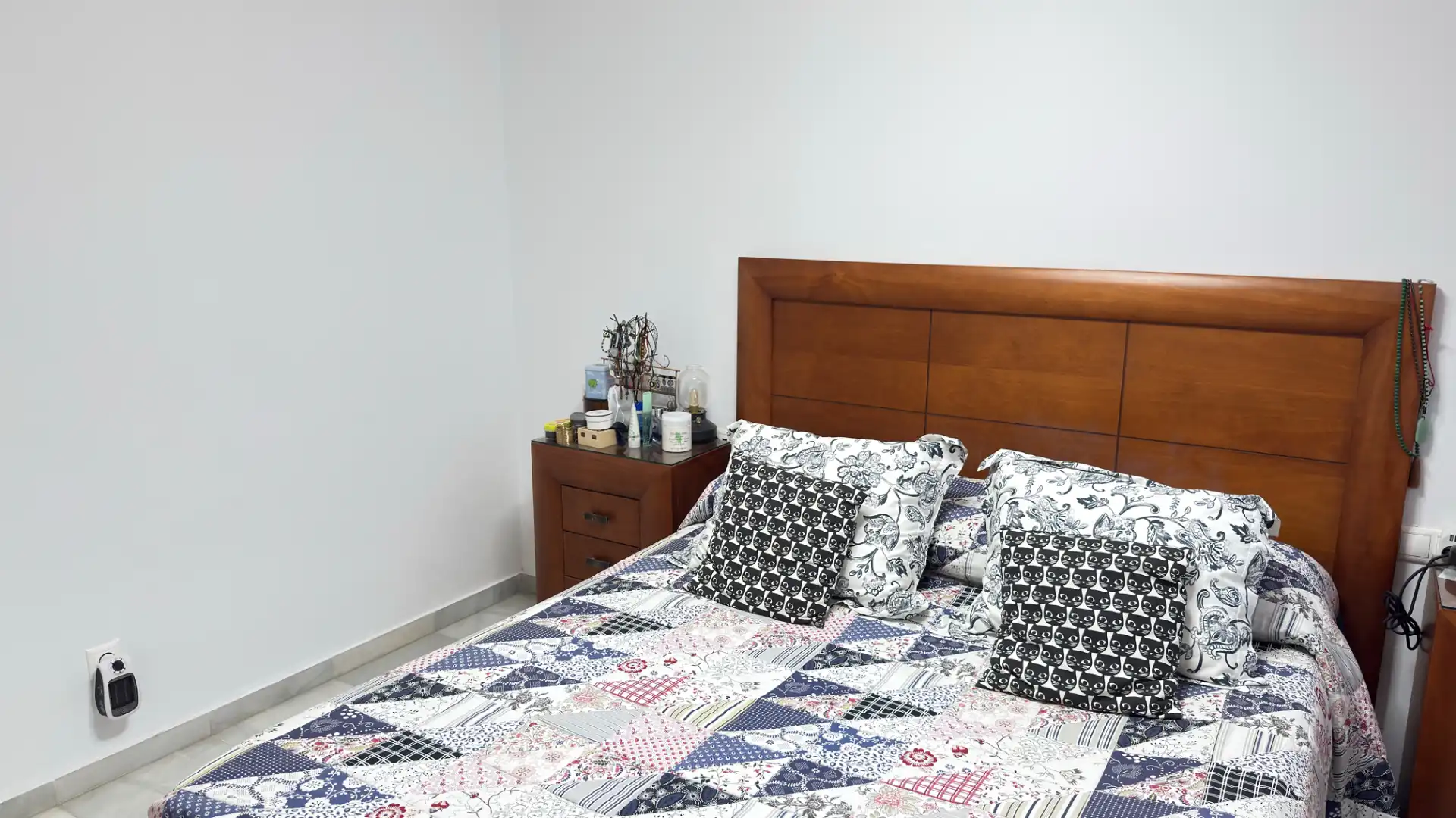 Habitación de Piso en venta en Vélez-Málaga con Aire acondicionado, Terraza y Amueblado