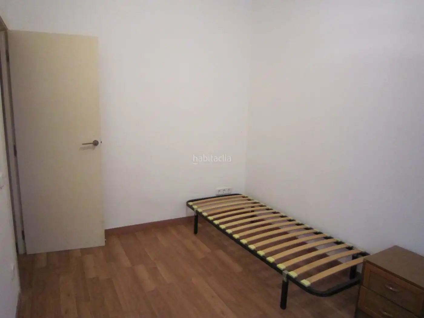 Bedroom of Flat for rent in L'Hospitalet de Llobregat  with Heating and Furnished