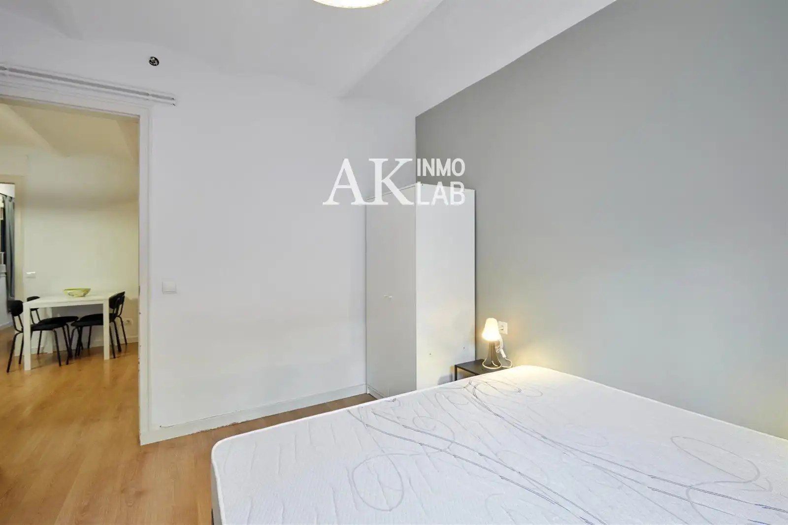 Bedroom of Apartments for sale in Barcelona  with Air Conditioner, Terrace and Furnished