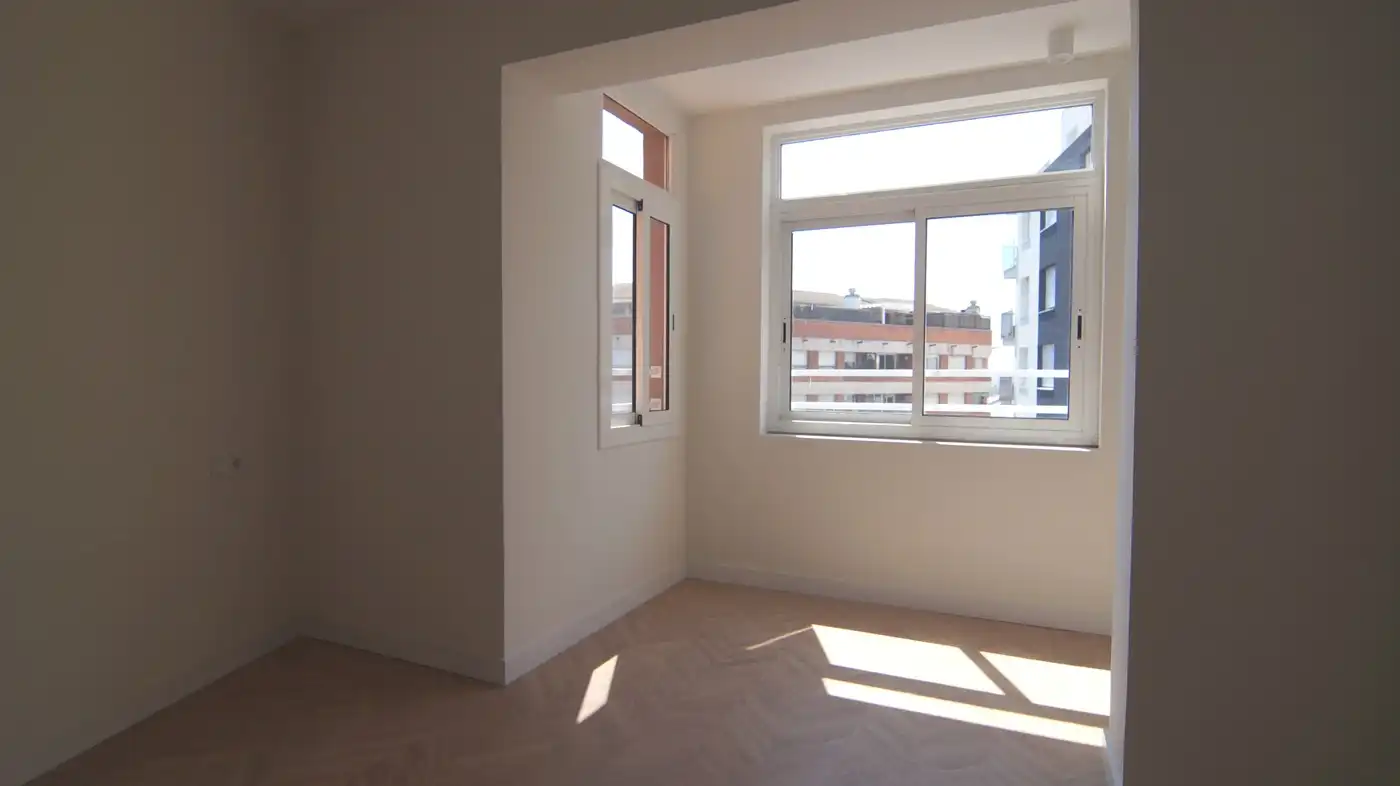 Flat with lift for sale in Plaça de Ponent 5, imagen 15