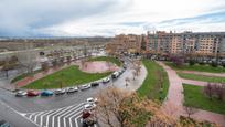 Vista exterior de Àtic en venda en  Madrid Capital amb Aire condicionat, Calefacció i Terrassa