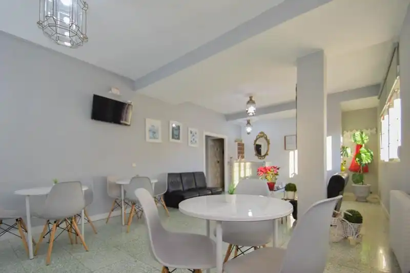Edificio en venta en Avenida Palos de la Frontera, 3, Santa Fe