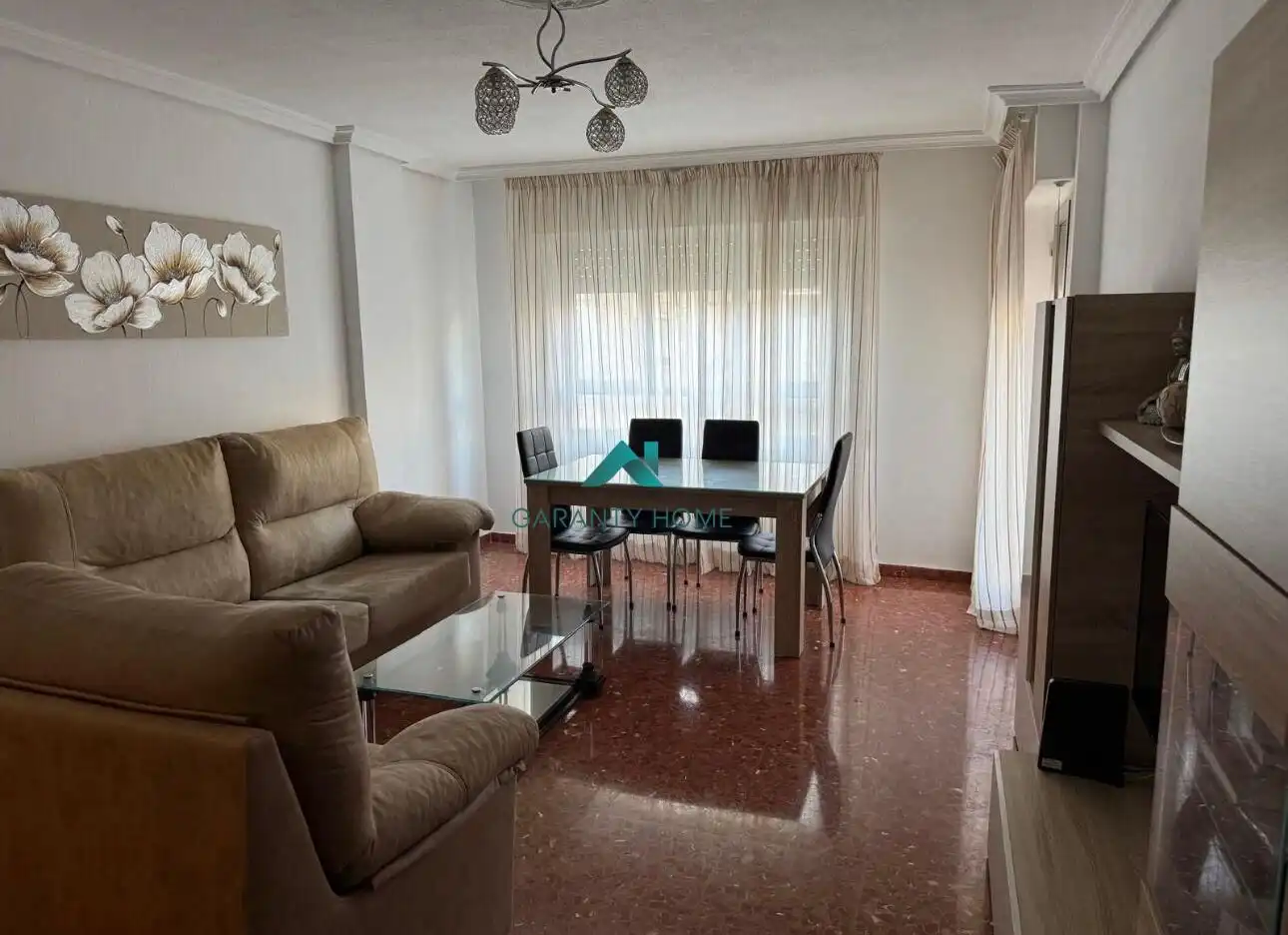 Piso de alquiler en San Bartolomé - Millán de Priego