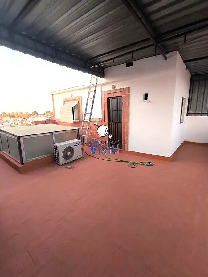 Terrassa de Casa o xalet en venda en Alcalá de Guadaira amb Aire condicionat