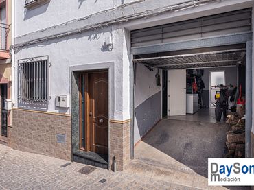 Casa con balcone in vendita a Alcalá la Real