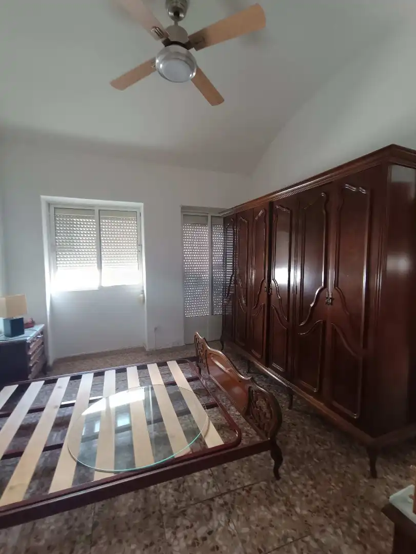 Dormitori de Dúplex en venda en Villanueva de la Serena amb Moblat i Balcó