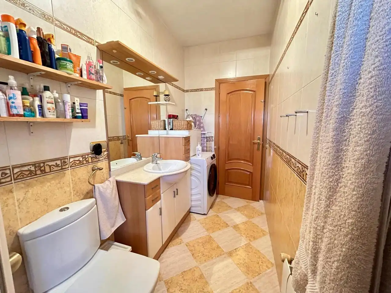 Badezimmer von Haus oder Chalet zum Verkauf in El Casar mit Heizung, Privatgarten und Terrasse