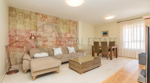 Foto 4 de Piso de alquiler en Playa de San Juan, Alicante / Alacant